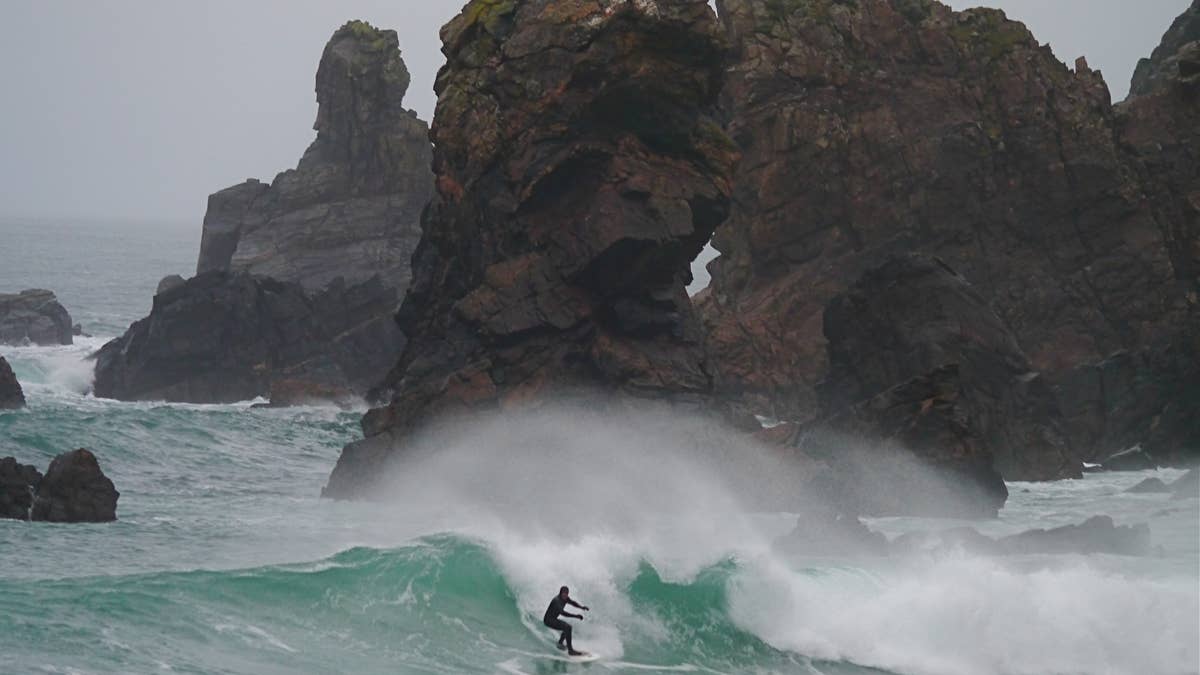Scottish surfing in the hebrides